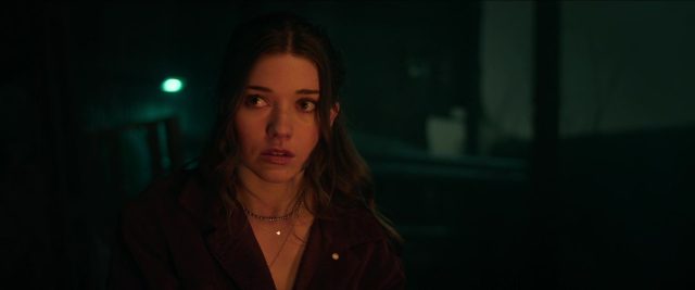 La nuit des clowns - Photos et affiches. 8 Katie Douglas dans La Nuit des clowns Clown In A Cornfield 2025