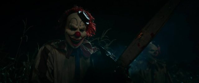 La nuit des clowns - Photos et affiches. 17 Katie Douglas dans La Nuit des clowns Clown In A Cornfield 2025