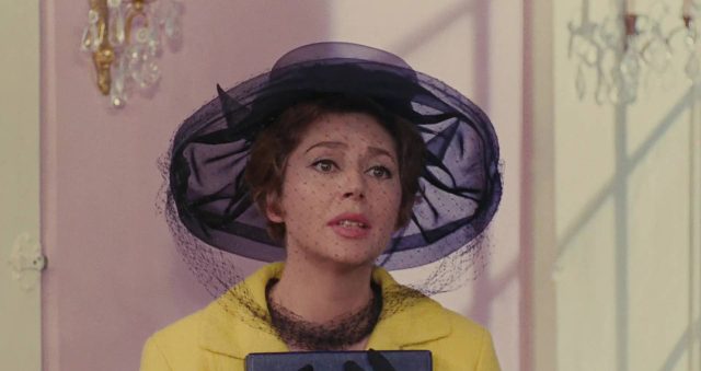 Catherine Deneuve dans Les parapluies de Cherbourg 1964