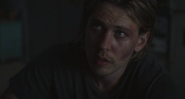 Pris au piège - Caught Stealing. 7 Austin Butler et Zoë Kravitz dans Pris au piège - Caught Stealing 2025