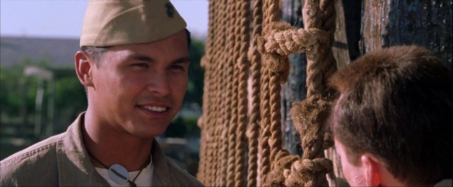 Nicolas Cage et Christian Slater dans Windtalkers : les messagers du vent 2002