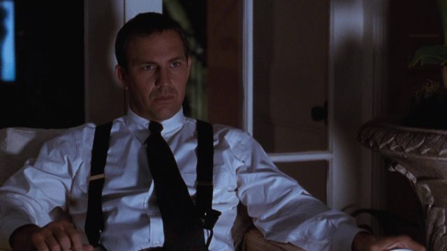 Bodyguard. 4 Kevin Costner et Whitney Houston dans Bodyguard 1992