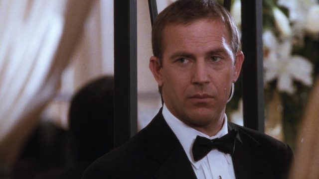 Bodyguard. 7 Kevin Costner et Whitney Houston dans Bodyguard 1992