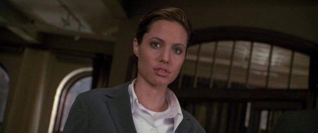 Bone Collector - Photos et affiches. 11 Denzel Washington et Angelina Jolie dans Bone Collector 1999