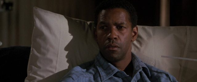 Bone Collector - Photos et affiches. 19 Denzel Washington et Angelina Jolie dans Bone Collector 1999