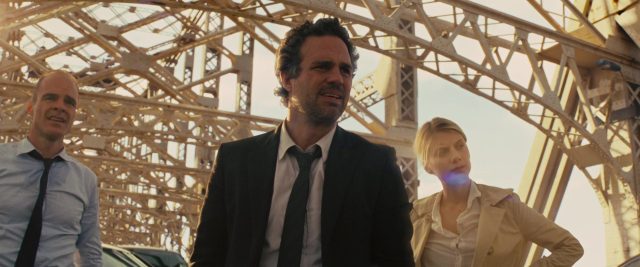 Insaisissables - Photos et affiches. 10 Mark Ruffalo Jesse Eisenberg et Woody Harrelson dans Insaisissables Now You See Me 2013