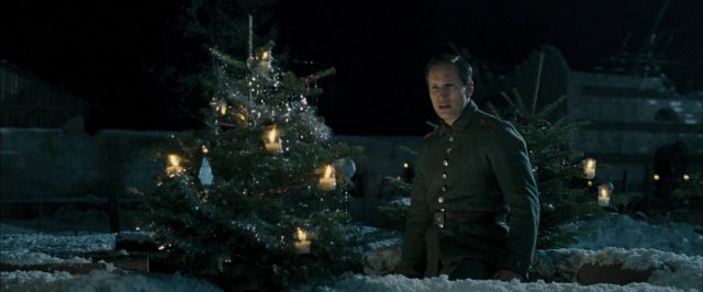 Joyeux Noël. 6 Guillaume Canet Daniel Brühl Diane Kruger et Dany Boon dans Joyeux Noël Merry Christmas 2005