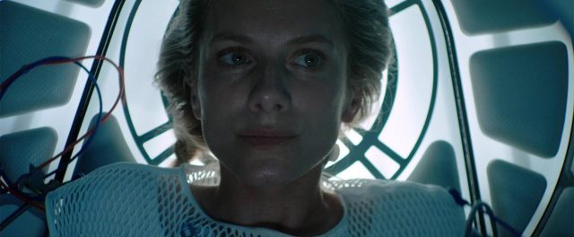 Oxygène - Photos et affiches. 7 Mélanie Laurent dans Oxygène 2021