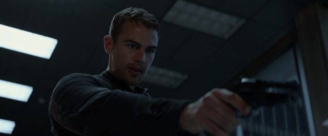 Divergente 2 : l'insurrection - Photos et affiches. 38 Shailene Woodley dans Divergente 2 : l'insurrection Insurgent 2015