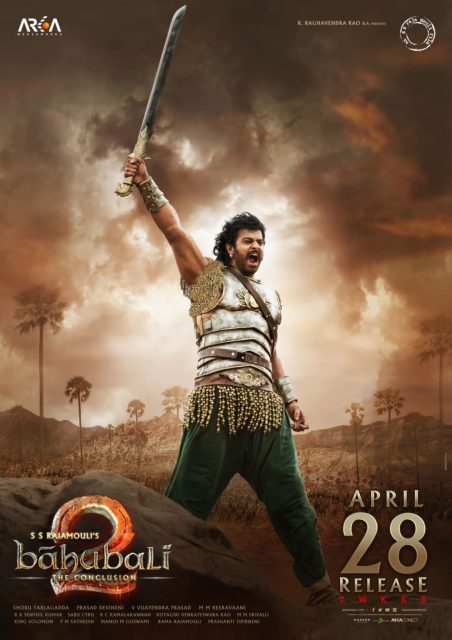Baahubali 2 : La Conclusion. 10 Affiche Poster de Baahubali 2 : La Conclusion avec Prabhas Raju Uppalapati 2017