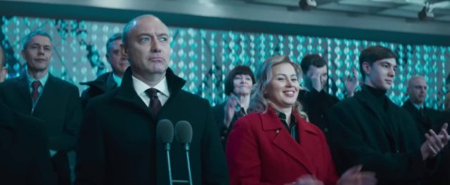 Le Mage du Kremlin - Photos et affiches. 5 Paul Dano Jude Law et Alicia Vikander dans Le mage du Kremlin 2026