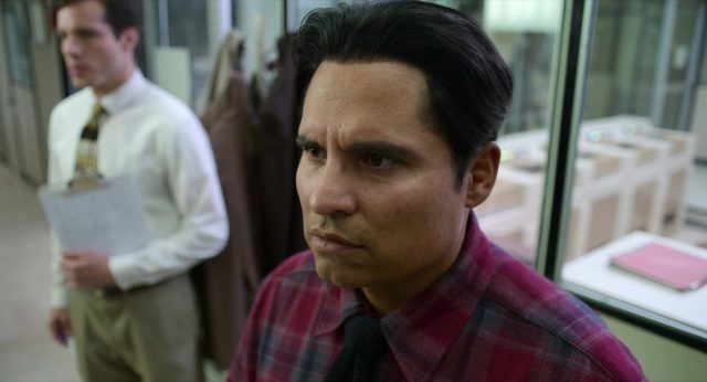Plus tard, j'atteindrai les étoiles - Photos et affiches. 6 Michael Peña dans Plus tard, j'atteindrai les étoiles A Million Miles Away 2023