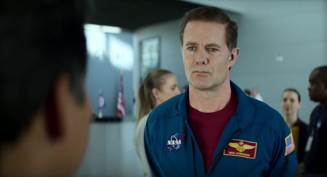 Plus tard, j'atteindrai les étoiles - Photos et affiches. 11 Michael Peña dans Plus tard, j'atteindrai les étoiles A Million Miles Away 2023