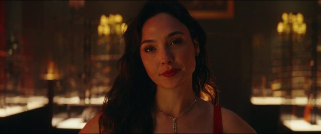 Red Notice. 5 Ryan Reynolds Dwayne Johnson et Gal Gadot dans Red Notice 2021
