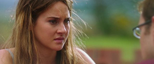 Snowden. 7 Joseph Gordon-Levitt et Shailene Woodley dans Snowden 2026