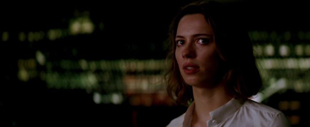 Transcendance - Photos et affiches. 25 Johnny Depp et Rebecca Hall dans Transcendance 2014