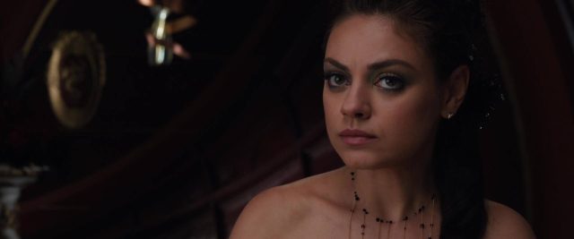 Jupiter : le destin de l'univers. 36 Mila Kunis et Channing Tatum dans Jupiter : le destin de l'univers Ascending 2015