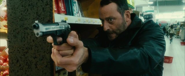 Les Rivières pourpres 2 : Les Anges de l'Apocalypse - Photos et affiches. 16 Jean Reno et Benoît Magimel dans Les Rivières pourpres 2 : Les Anges de l'Apocalypse 2004