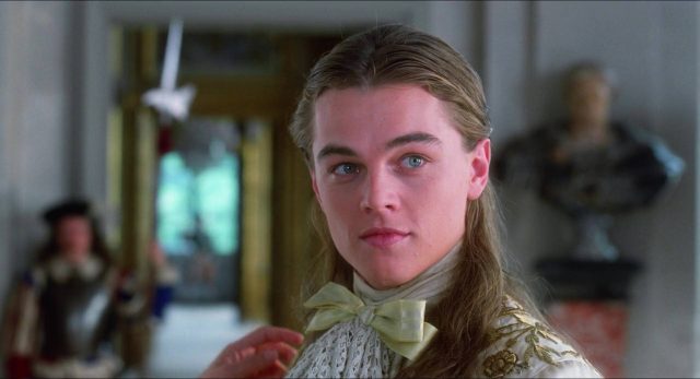 L'homme au masque de fer. 4 Leonardo DiCaprio et Jeremy Irons dans L'homme au masque de fer The Man in the Iron Mask 1998