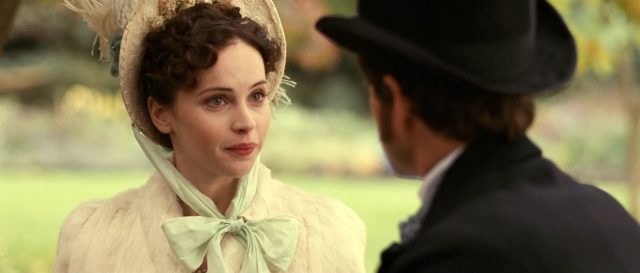 Oh my God ! - Photos et affiches. 21 Hugh Dancy et Maggie Gyllenhaal dans Oh my God ! Hysteria 2011