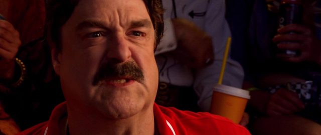 Speed Racer - Photos et affiches. 19 Emile Hirsch et John Goodman dans Speed Racer 2008