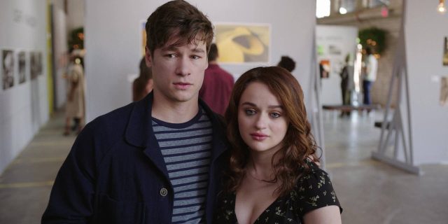 The in between - Photos et affiches. 1 Joey King et Kyle Allen dans The in between 2022