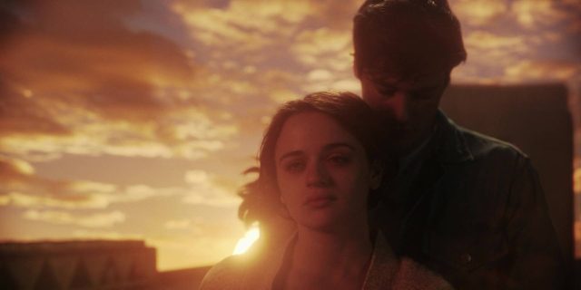The in between - Photos et affiches. 7 Joey King et Kyle Allen dans The in between 2022