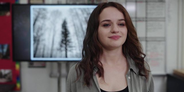The in between - Photos et affiches. 8 Joey King et Kyle Allen dans The in between 2022