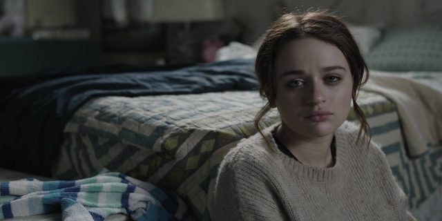 The in between - Photos et affiches. 10 Joey King et Kyle Allen dans The in between 2022