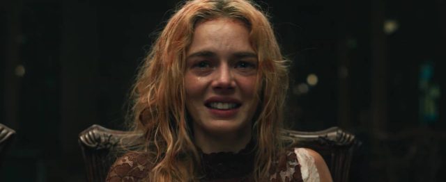 Wedding Nightmare : deuxième partie. 2 Samara Weaving et Kathryn Newton dans Wedding Nightmare : deuxième partie Ready or Not 2: Here I Come 2026