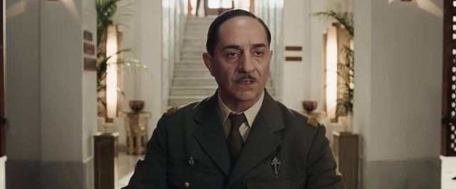 La Bataille de Gaulle - L'âge de fer. 2 Simon Abkarian dans La Bataille de Gaulle 2026