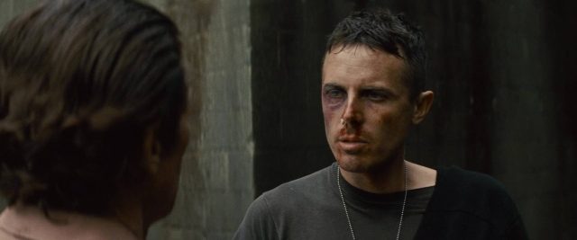 Les brasiers de la colère. 5 Christian Bale et Woody Harrelson dans Les brasiers de la colère Out of the Furnace 2013