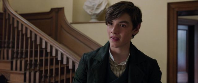 Enola Holmes - Photos et affiches. 12 Millie Bobby Brown et Henry Cavill dans Enola Holmes 2020