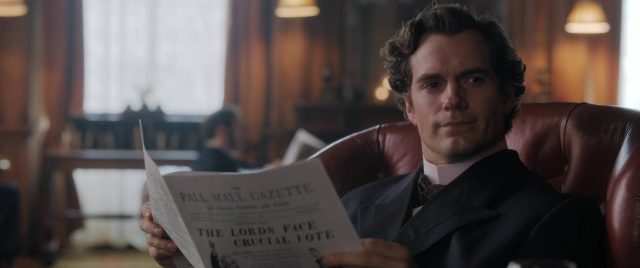 Enola Holmes - Photos et affiches. 23 Millie Bobby Brown et Henry Cavill dans Enola Holmes 2020