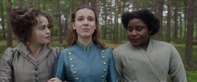 Enola Holmes 2 - Photos et affiches. 19 Millie Bobby Brown et Henry Cavill dans Enola Holmes 2 2022