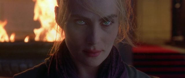 La neuvième porte. 4 Johnny Depp et Emmanuelle Seigner dans La neuvième porte The Ninth Gate 1999