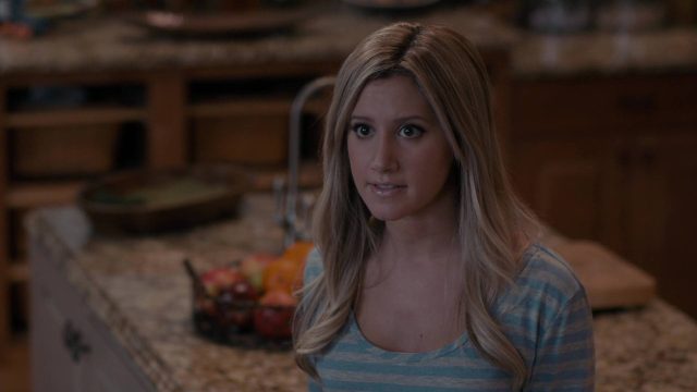 Scary Movie 5 - Photos et affiches. 4 Ashley Tisdale et Simon Rex dans Scary Movie 5 2013