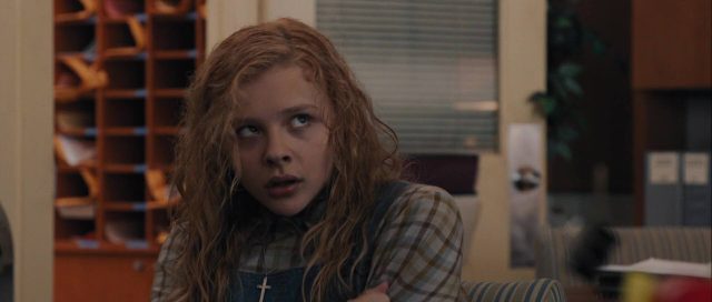 Carrie : la vengeance - Photos et affiches. 10 Chloë Grace Moretz et Julianne Moore dans Carrie : la vengeance 2013