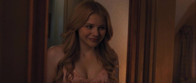Carrie : la vengeance - Photos et affiches. 11 Chloë Grace Moretz et Julianne Moore dans Carrie : la vengeance 2013
