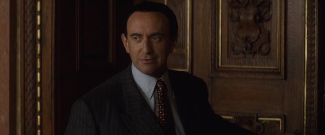 Evita. 7 Madonna Antonio Banderas et Jonathan Pryce dans Evita 1996