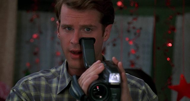 Menteur, menteur - Photos et affiches. 15 Jim Carrey Maura Tierney et Justin Cooper dans Menteur Liar 1997