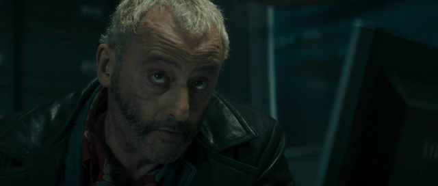 L'empire des loups - Photos et affiches. 8 Jean Reno Jocelyn Quivrin et Arly Jover dans L'empire des loups 2005