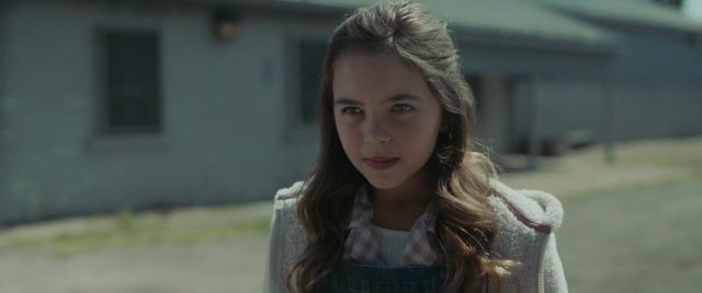 Firestarter - Photos et affiches. 12 Zac Efron et Ryan Kiera Armstrong dans Firestarter 2022