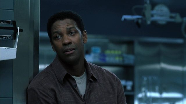 John Q - Photos et affiches. 15 Denzel Washington et Robert Duvall dans John Q 2002