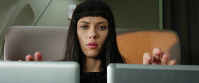 Lucy - Photos et affiches. 8 Scarlett Johansson et Morgan Freeman dans Lucy 2014