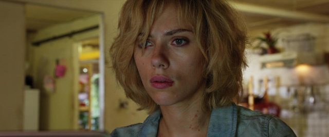 Lucy - Photos et affiches. 12 Scarlett Johansson et Morgan Freeman dans Lucy 2014