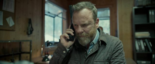 The contractor. 16 Chris Pine et Ben Foster dans The contractor 2022