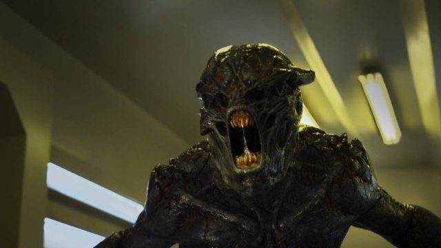 Doom : Annihilation. 11 Amy Manson Dominic Mafham et Luke Allen-Gale dans Doom : Annihilation 2019