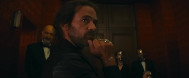 Le Fantôme de l'Opéra (2026). 9 Deva Cassel Romain Duris et Ernest Dupré dans Le Fantôme de l'Opéra 2026