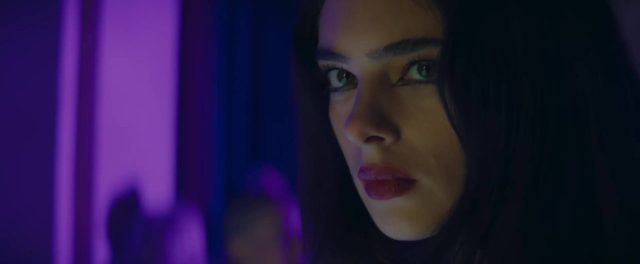 Le Fantôme de l'Opéra (2026). 13 Deva Cassel Romain Duris et Ernest Dupré dans Le Fantôme de l'Opéra 2026